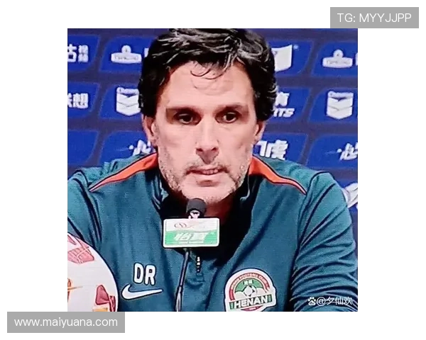 马克西称赞埃奇库姆成熟稳重认为他能掌控比赛节奏不受干扰